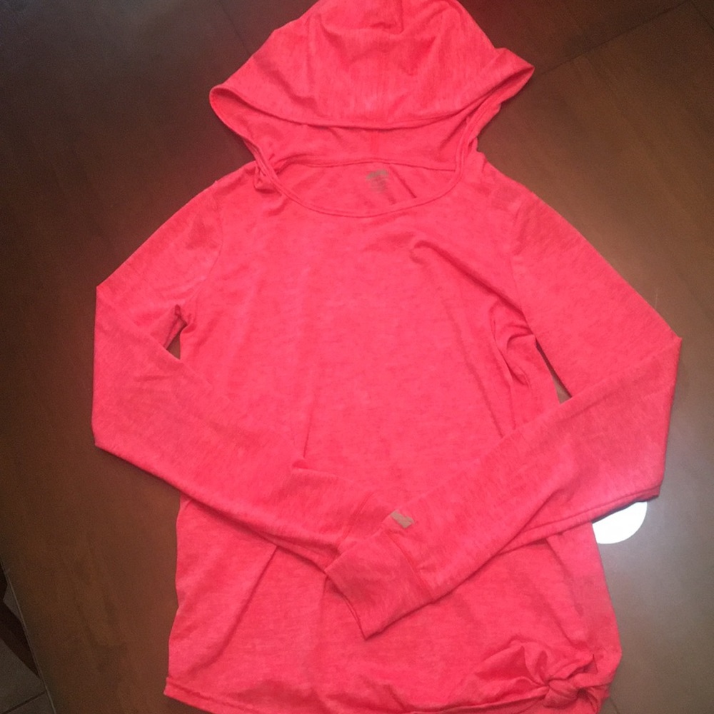 Girls workout pullover